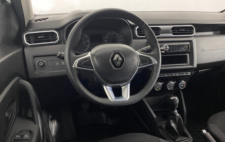 Renault Duster, 2022 год, 1 990 000 рублей, 10 фотография