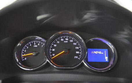 Renault Logan II, 2016 год, 650 000 рублей, 17 фотография