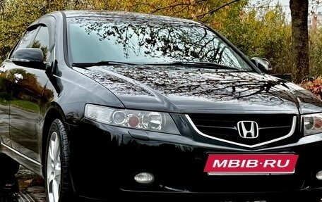 Honda Accord VII рестайлинг, 2005 год, 770 000 рублей, 1 фотография
