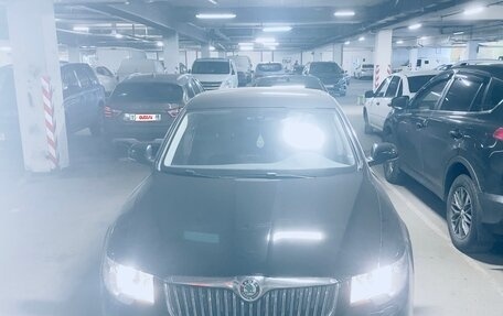 Skoda Superb III рестайлинг, 2012 год, 790 000 рублей, 1 фотография