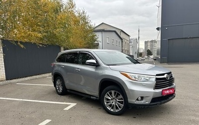 Toyota Highlander III, 2014 год, 2 800 000 рублей, 1 фотография