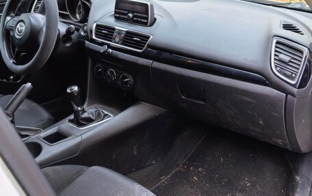 Mazda 3, 2013 год, 700 000 рублей, 14 фотография