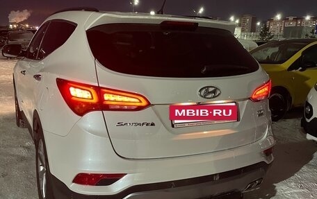 Hyundai Santa Fe III рестайлинг, 2016 год, 2 650 000 рублей, 4 фотография