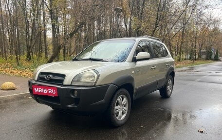 Hyundai Tucson III, 2006 год, 795 000 рублей, 14 фотография