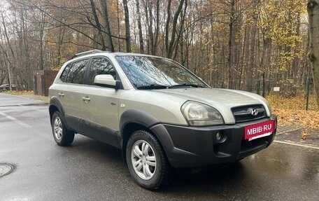 Hyundai Tucson III, 2006 год, 795 000 рублей, 15 фотография