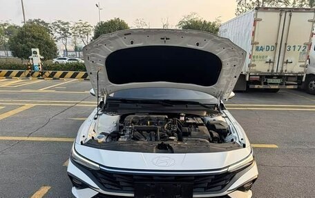 Hyundai Elantra, 2025 год, 1 950 000 рублей, 3 фотография