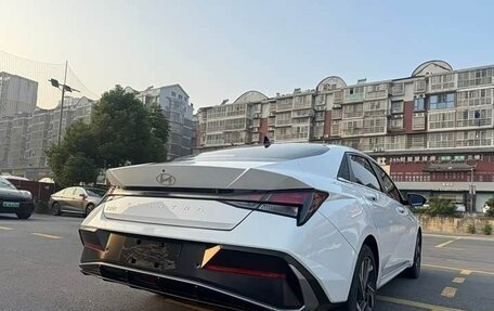 Hyundai Elantra, 2025 год, 1 950 000 рублей, 9 фотография