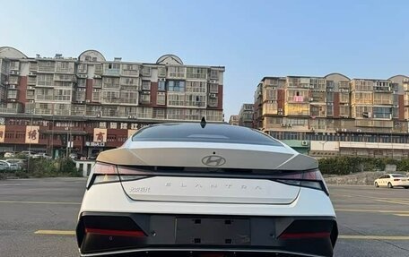 Hyundai Elantra, 2025 год, 1 950 000 рублей, 7 фотография