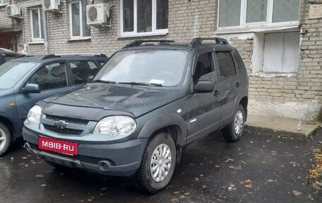 Chevrolet Niva I рестайлинг, 2011 год, 410 000 рублей, 1 фотография
