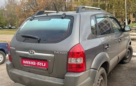 Hyundai Tucson III, 2008 год, 950 000 рублей, 3 фотография