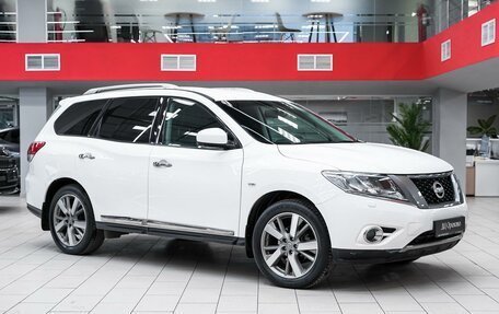 Nissan Pathfinder, 2015 год, 1 549 000 рублей, 3 фотография