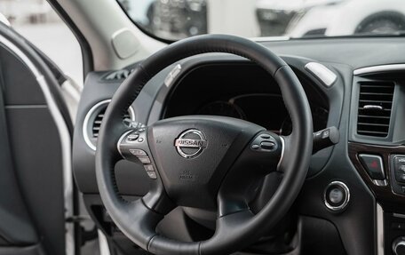 Nissan Pathfinder, 2015 год, 1 549 000 рублей, 15 фотография