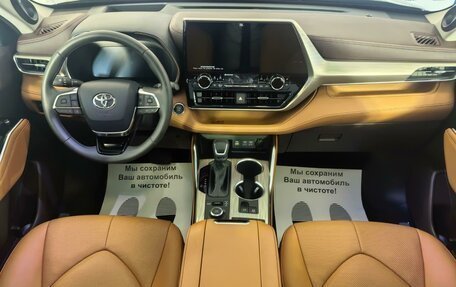 Toyota Highlander, 2025 год, 6 фотография