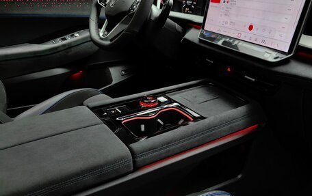 Volkswagen Teramont, 2025 год, 6 890 000 рублей, 34 фотография