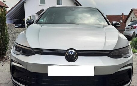 Volkswagen Golf VIII, 2022 год, 2 520 000 рублей, 2 фотография