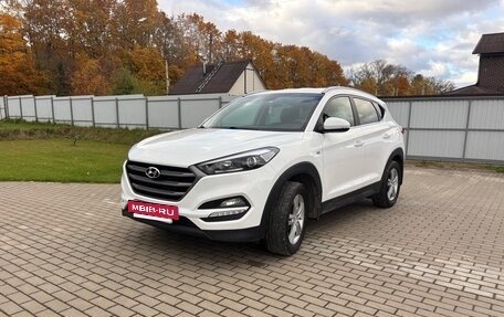 Hyundai Tucson III, 2018 год, 1 700 000 рублей, 2 фотография