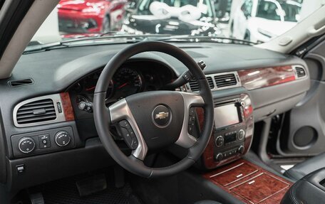 Chevrolet Tahoe III, 2012 год, 1 949 000 рублей, 14 фотография