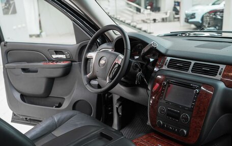 Chevrolet Tahoe III, 2012 год, 1 949 000 рублей, 18 фотография