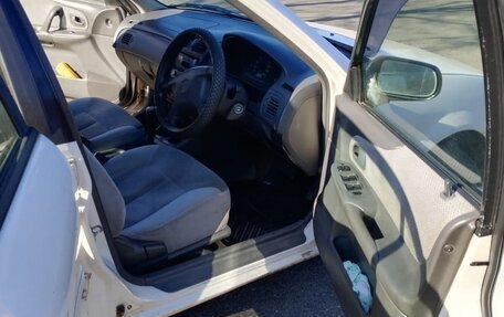 Mazda Familia, 1998 год, 250 000 рублей, 2 фотография