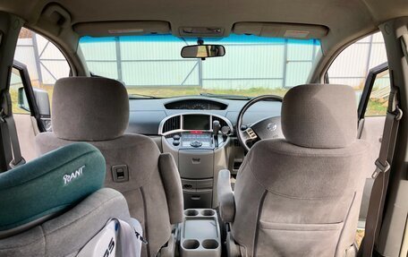 Nissan Presage II, 2003 год, 690 000 рублей, 10 фотография