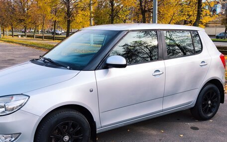 Skoda Fabia II, 2014 год, 650 000 рублей, 2 фотография