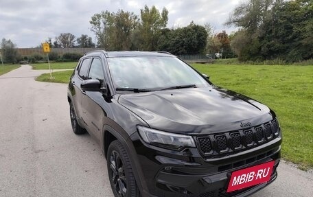 Jeep Compass II, 2022 год, 2 170 000 рублей, 1 фотография