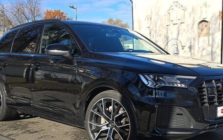 Audi Q7, 2023 год, 8 999 999 рублей, 1 фотография