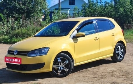 Volkswagen Polo VI (EU Market), 2011 год, 730 000 рублей, 3 фотография