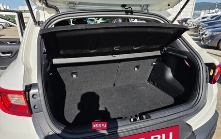 KIA Stonic, 2022 год, 1 530 000 рублей, 14 фотография