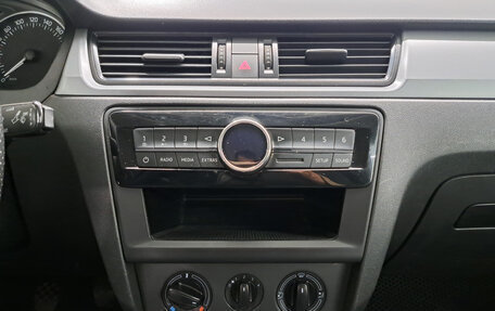 Skoda Rapid I, 2016 год, 970 000 рублей, 15 фотография