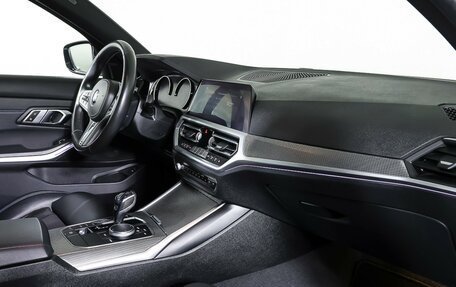 BMW 3 серия, 2019 год, 3 629 000 рублей, 11 фотография