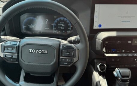 Toyota Land Cruiser Prado, 2025 год, 6 310 000 рублей, 9 фотография