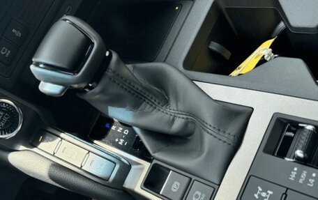 Toyota Land Cruiser Prado, 2025 год, 6 310 000 рублей, 11 фотография