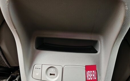 KIA Carnival III, 2018 год, 2 100 000 рублей, 16 фотография
