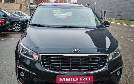 KIA Carnival III, 2018 год, 2 100 000 рублей, 25 фотография