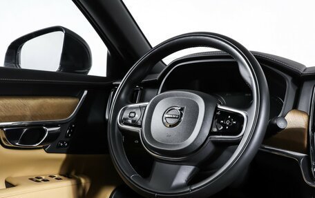 Volvo S90 II рестайлинг, 2018 год, 3 050 000 рублей, 13 фотография