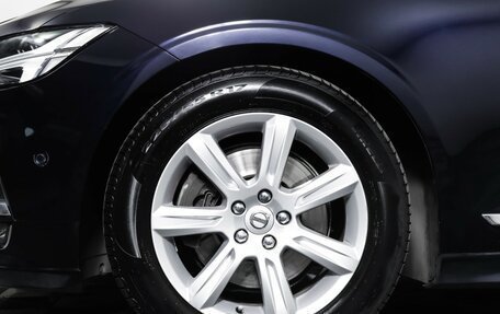 Volvo S90 II рестайлинг, 2018 год, 3 050 000 рублей, 28 фотография