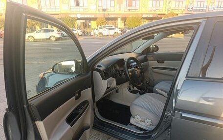 Hyundai Verna II, 2007 год, 549 000 рублей, 9 фотография