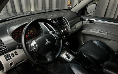 Mitsubishi Pajero Sport II рестайлинг, 2013 год, 1 799 777 рублей, 5 фотография