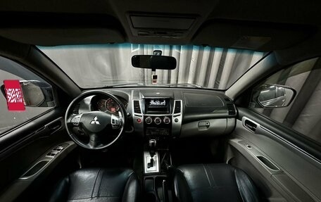 Mitsubishi Pajero Sport II рестайлинг, 2013 год, 1 799 777 рублей, 11 фотография