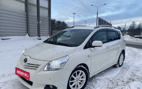 Toyota Verso I, 2011 год, 1 100 000 рублей, 5 фотография