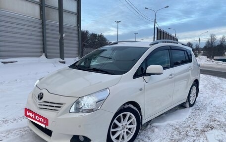 Toyota Verso I, 2011 год, 1 100 000 рублей, 19 фотография