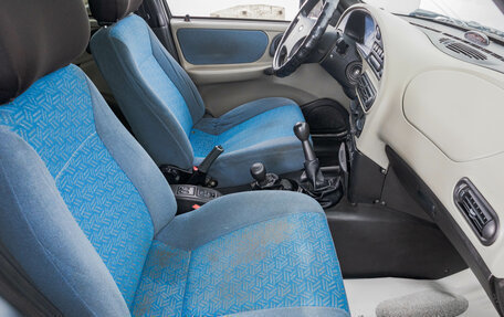 Chevrolet Niva I рестайлинг, 2005 год, 299 000 рублей, 22 фотография