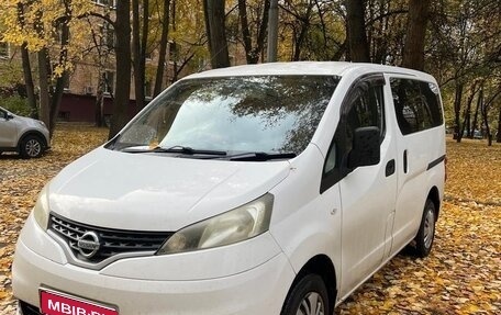 Nissan NV200, 2015 год, 1 150 000 рублей, 1 фотография