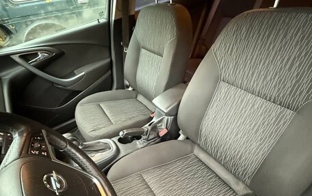 Opel Astra J, 2014 год, 760 000 рублей, 6 фотография