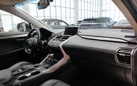 Lexus NX I, 2015 год, 2 450 000 рублей, 15 фотография