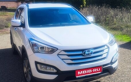 Hyundai Santa Fe III рестайлинг, 2013 год, 1 850 000 рублей, 1 фотография