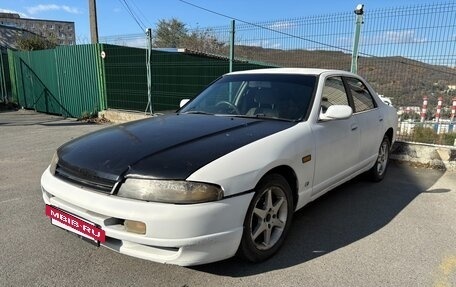 Nissan Skyline, 1995 год, 300 000 рублей, 4 фотография