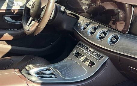 Mercedes-Benz CLS, 2020 год, 5 690 000 рублей, 15 фотография