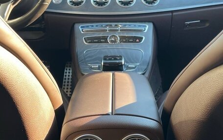 Mercedes-Benz CLS, 2020 год, 5 690 000 рублей, 21 фотография